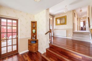 Photo 25- click for photo gallery